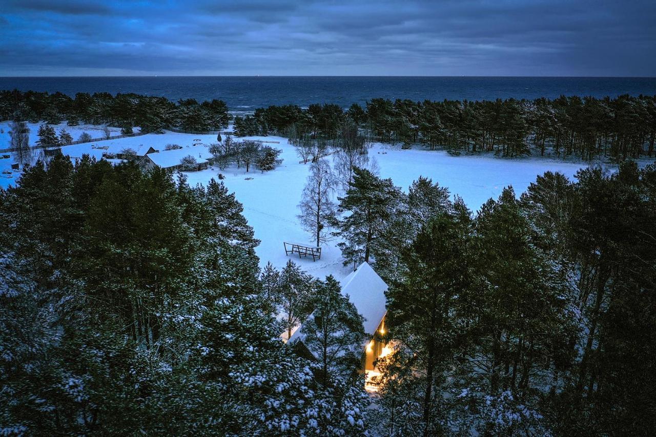Coastal Home Piedagi Usi Kolka Exterior photo